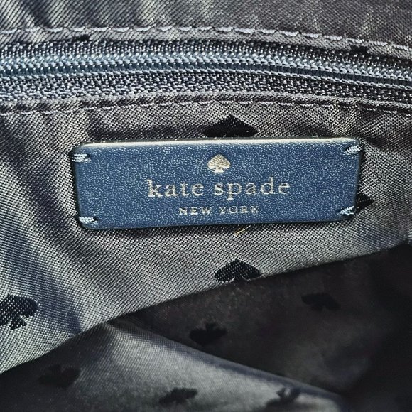 Kate Spade Jae Nylon Kiss Lip Print Crossbody Bag Navy Blue Lavender Pink Zip - Picture 2 of 14